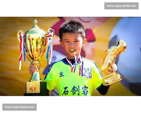 芝罘中学 “小剑客” 市运会斩 37 金创纪录！