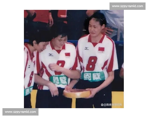 赵蕊蕊 17 岁青涩照曝光！从接应到副攻的蜕变见证中国女排黄金一代