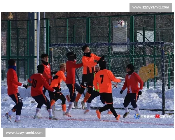 第五届社区杯 8 人制足球赛通州赛区热血开赛