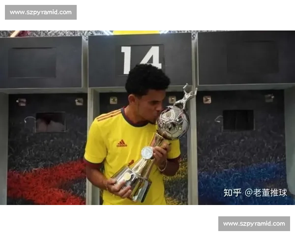 阿里亚斯：“哥伦比亚贝利” 称号过誉，贝利是足坛永恒标杆