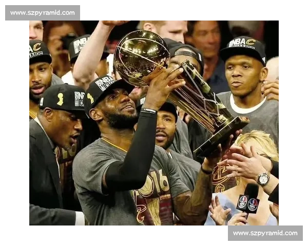 均薪 2000 万成续约关键！芬尼・史密斯铁心留守湖人