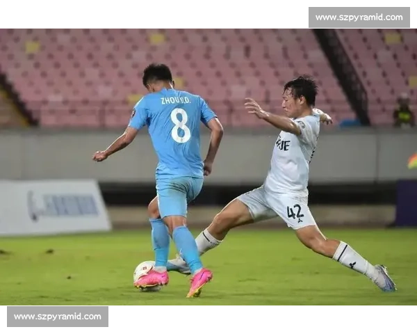 张煜东：逆转功臣感谢队友支持 雨天主场成制胜关键